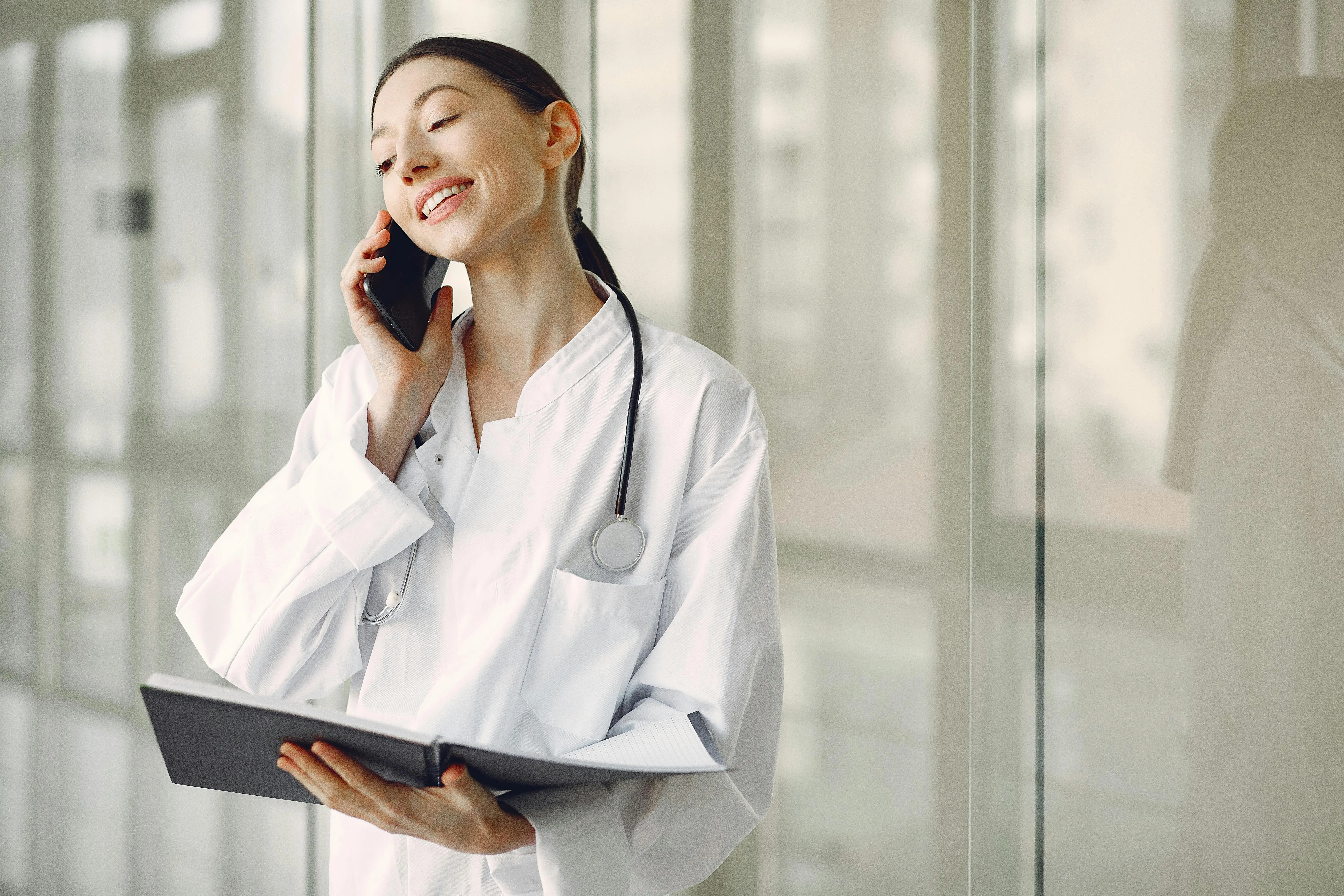 AI calling patients